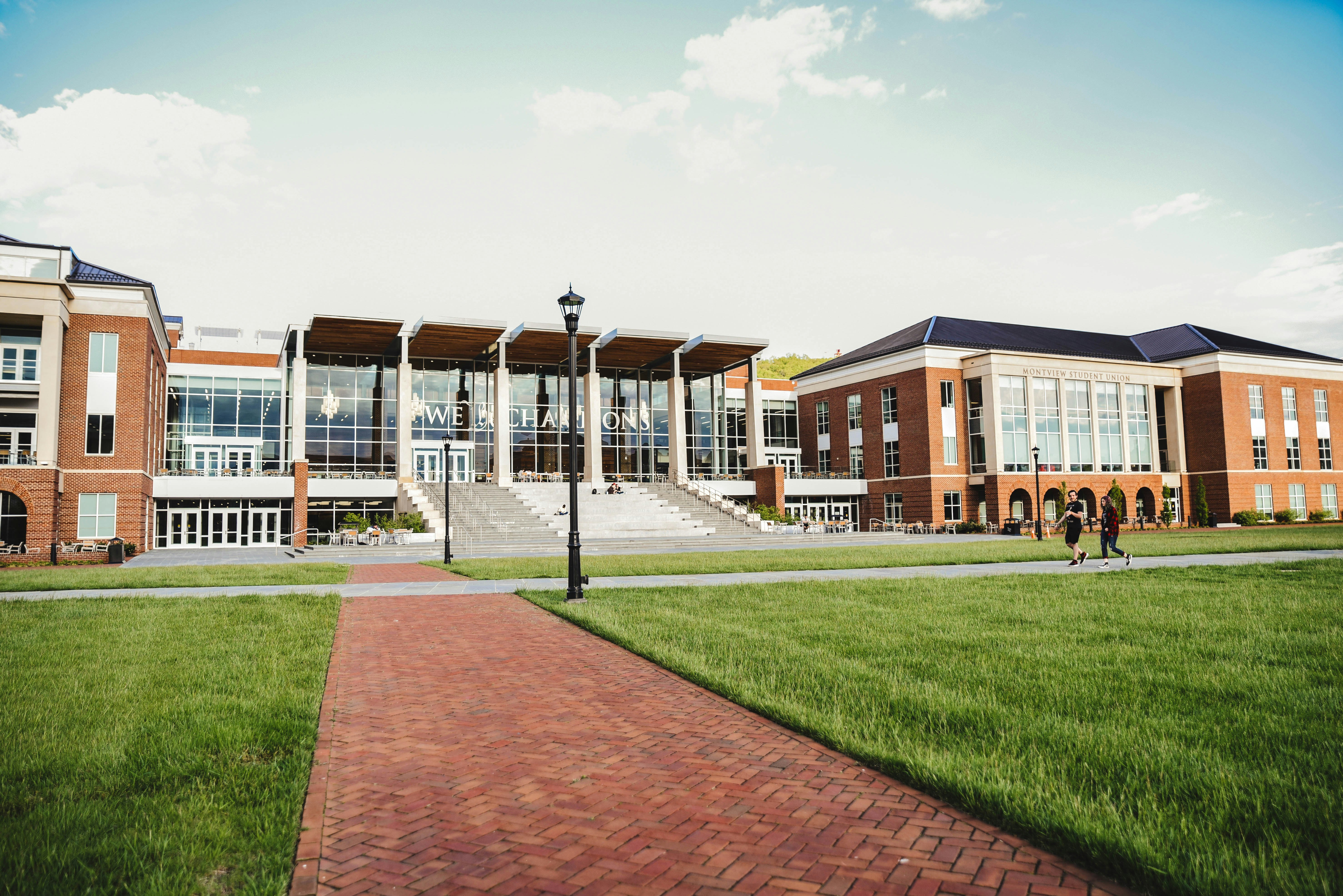 Glen Oak Community Learning Center gallery image